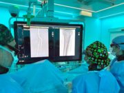El Trueta aplica un implant reabsorbible per tractar obstruccions d’artèries per sota del genoll