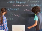 El professorat integra la IA com a eina clau per a l’aprenentatge personalitzat