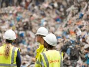 Veolia impulsa l’ús de plàstic reciclat a l’administració pública espanyola