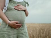 El retard de la maternitat centra les conclusions del Mes de la Fertilitat